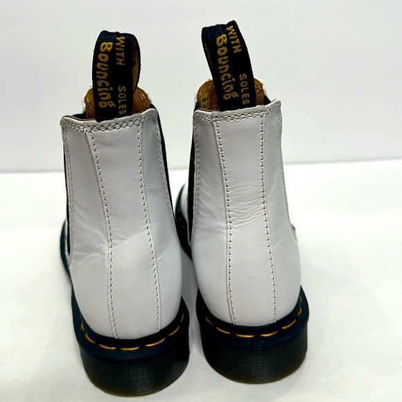 Dr. Martens White Slip On Chelsea Chunky Combat Smooth Leather Round Toe Boots - Picture 3 of 14